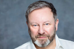 Paul Hutton