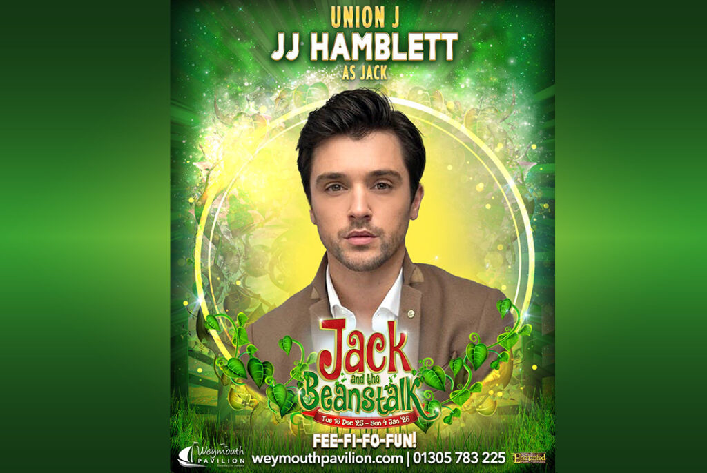 GIANT PANTO NEWS!